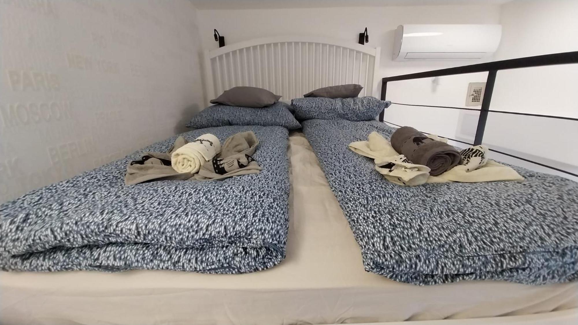 Szekely Apartment Near Deak Ferenc Square With Free Parking In Garage بودابست المظهر الخارجي الصورة